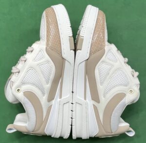 lv sneakers QC image