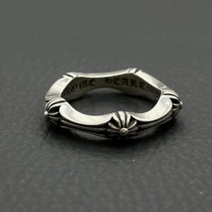 Kakobuy Chrome HeartsCrucifixion Ring