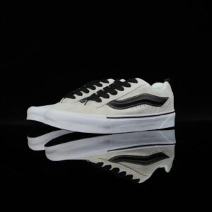 Kakobuy Trendy sport--VANS Classic white canvas shoes