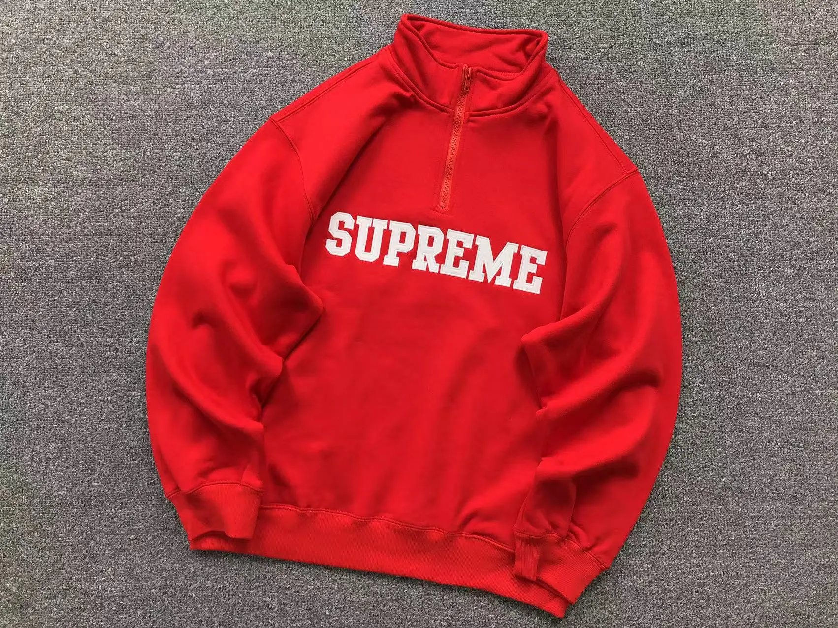 - Kakobuy Supreme Printed Sweatshirt