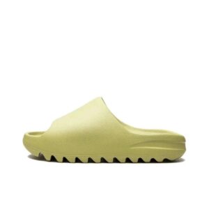 Kakobuy Yeezy kanye Slippers in the same styleBean green