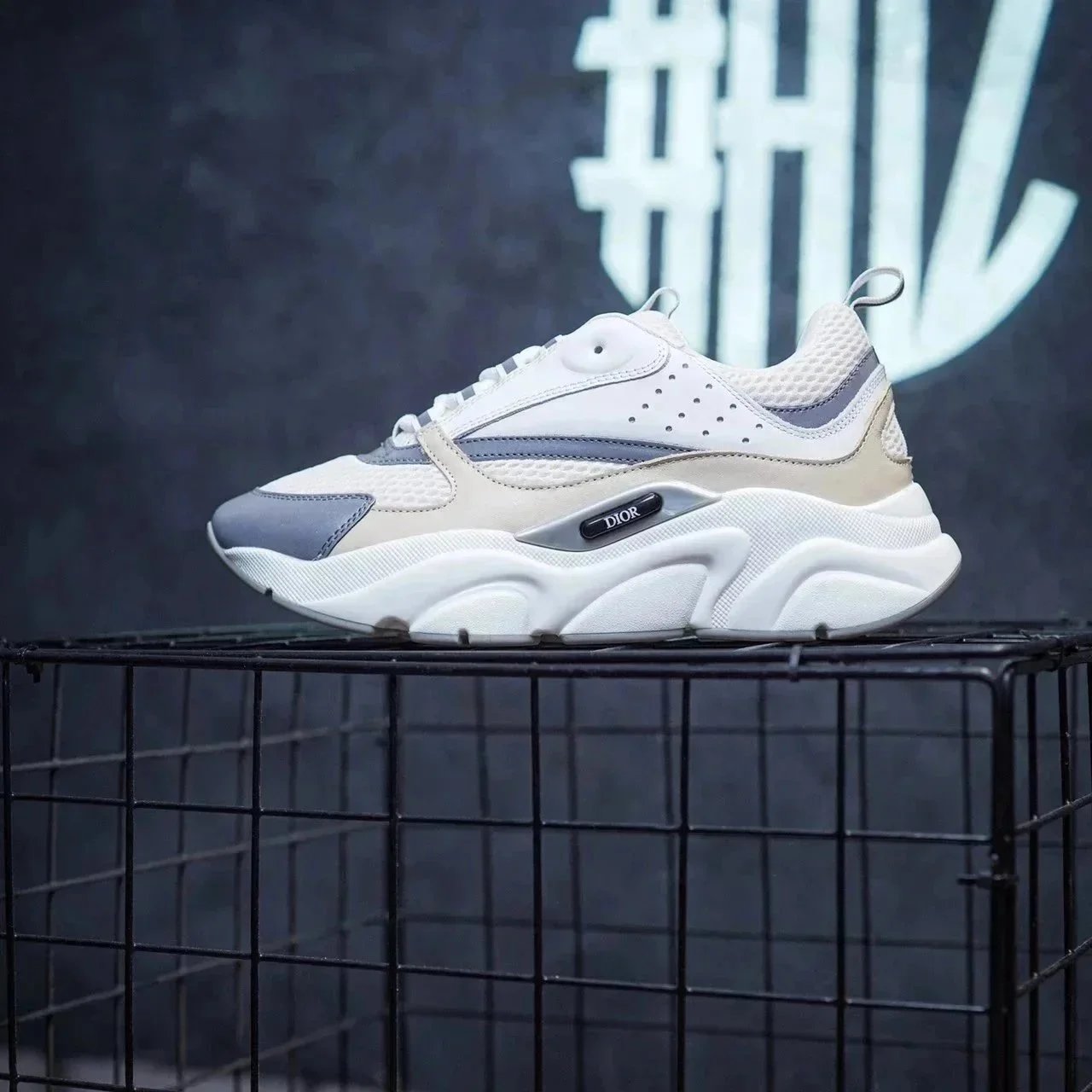 - Kakobuy Dior B22 sneakersBeige gray