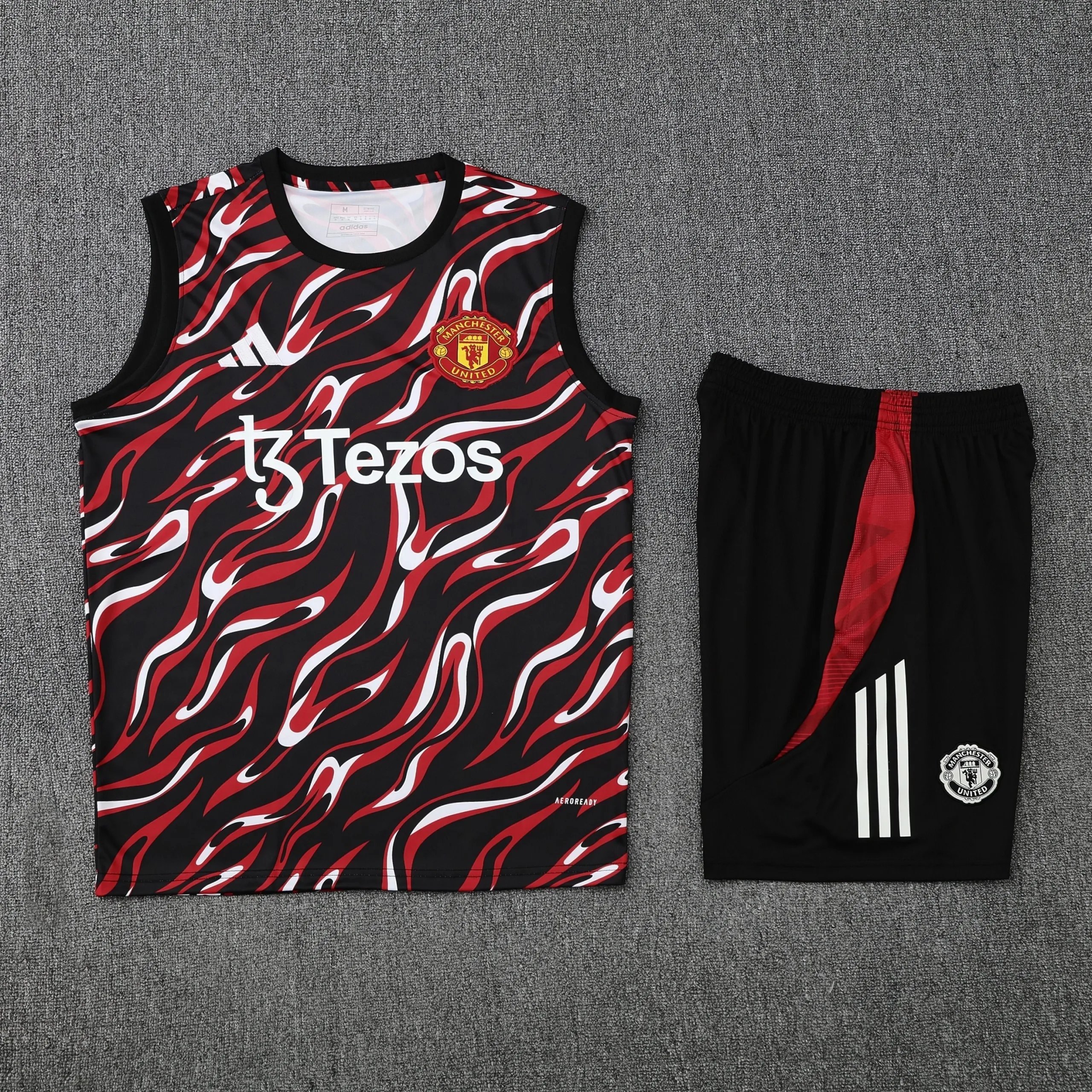 - Kakobuy Manchester United Football ClubSleeveless undershirt jersey