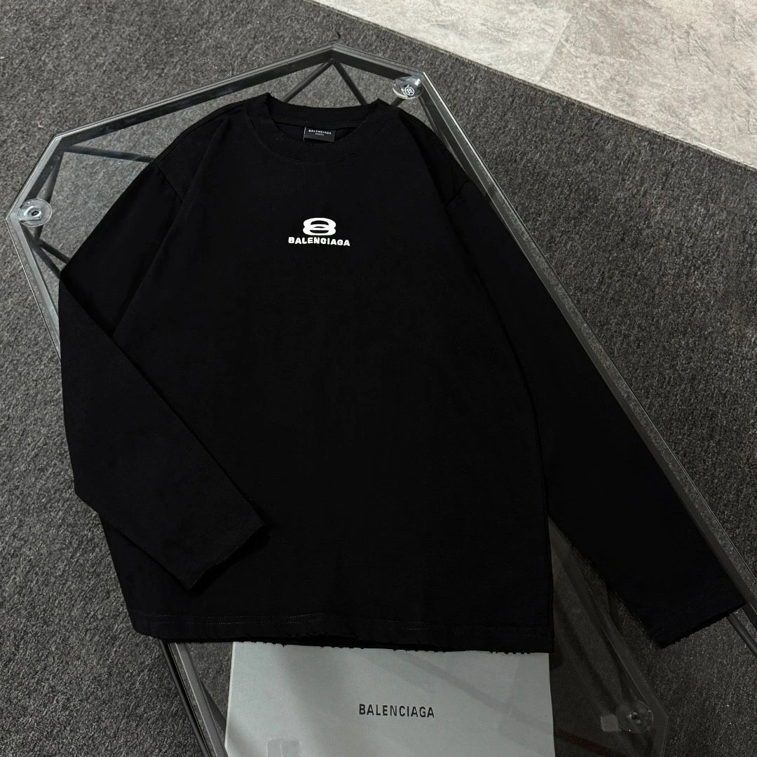 - Kakobuy Balenciga logo print minimalist hoodie