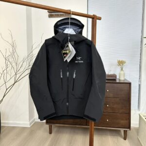 ARC'TERYX Alpha 7th Generation Hard Shell Jacket