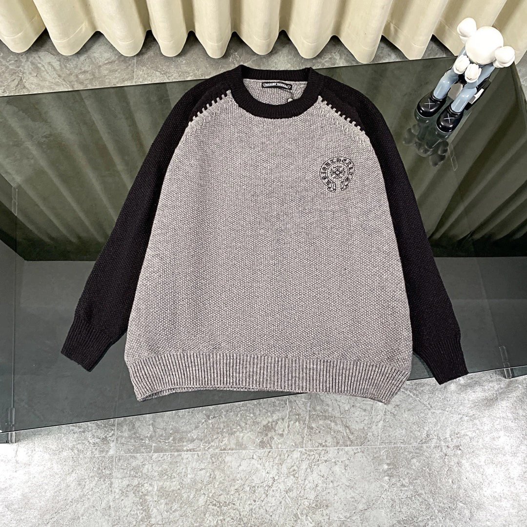 - Chrome Hearts Best-Seller CH Sanskrit Horseshoe Cross Embroidered Crewneck Sweater with Drop Shoulders