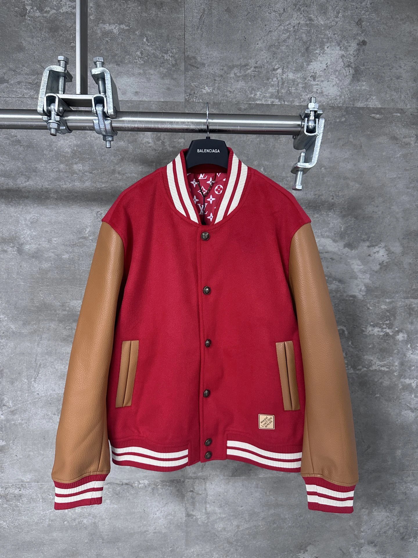 - Louis Vuitton 25SS New Patchwork Leather Full-Print Logo Monogram Baseball Jacket Unisex Style Acne Studios FW25 Graffiti Denim Jacket RIMOWA Chinese New Year Special Edition - Louis Vuitton 25SS New Patchwork Leather Full-Print Monogram Baseball Jacket Unisex